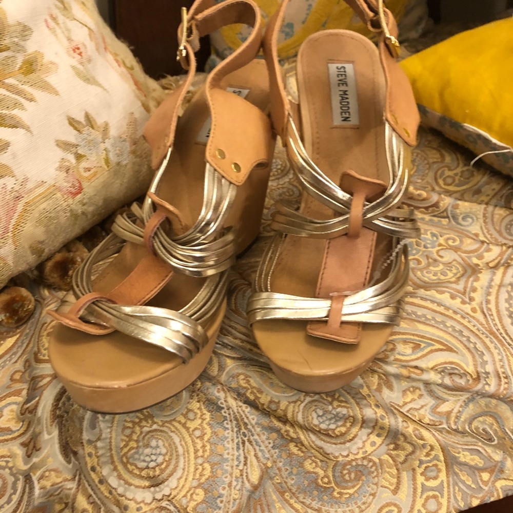 Silver and tan leather sandals high wedge - Picture 2 of 3